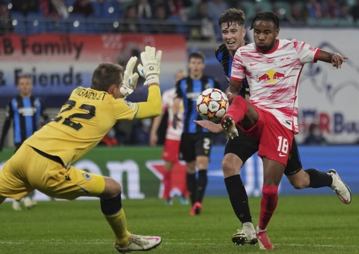 Wat een stunt! IJzersterk Club Brugge wint oververdiend op het veld van RB Leipzig en pakt 4 op 6