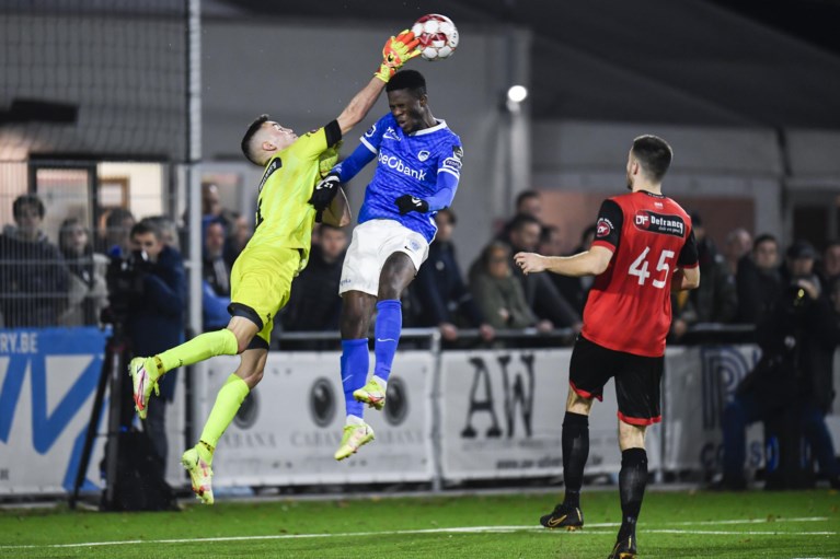 Scherp KRC Genk klaart bekerklus bij Winkel Sport al voor rust: 0-6