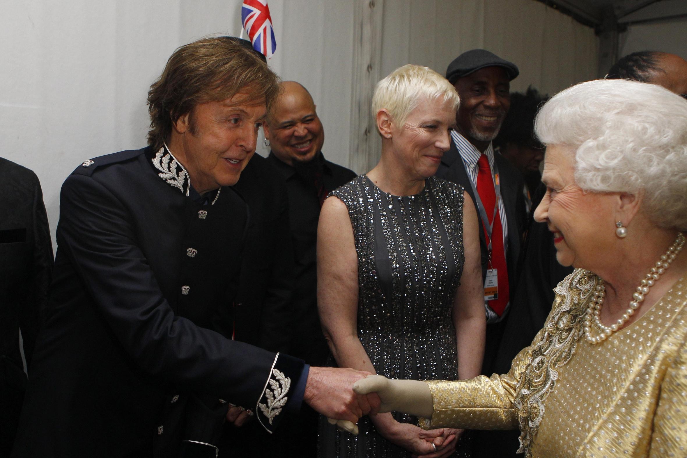 Paul McCartney had a crush on Queen Elizabeth: “She was…