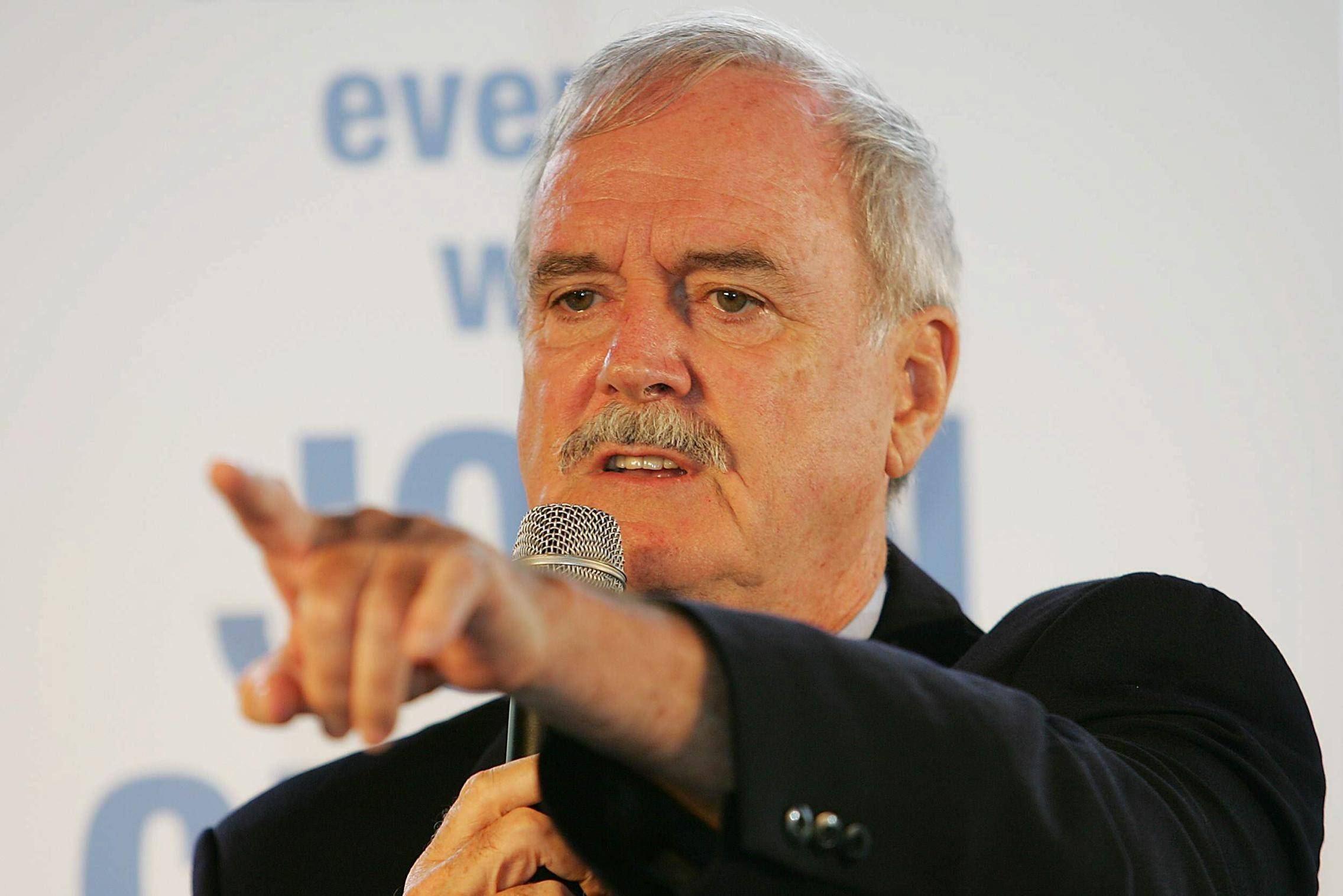 John Cleese cancels lecture at Cambridge due to Hitler riot