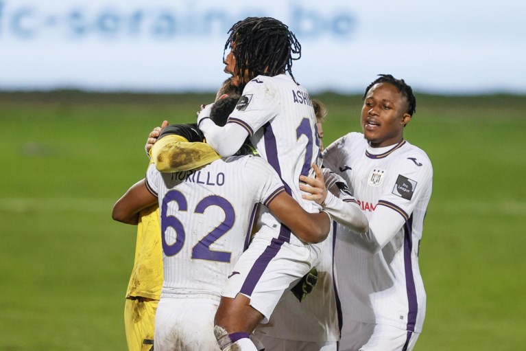 Een slap Anderlecht bibbert via strafschoppen voorbij Seraing naar kwartfinale Croky Cup