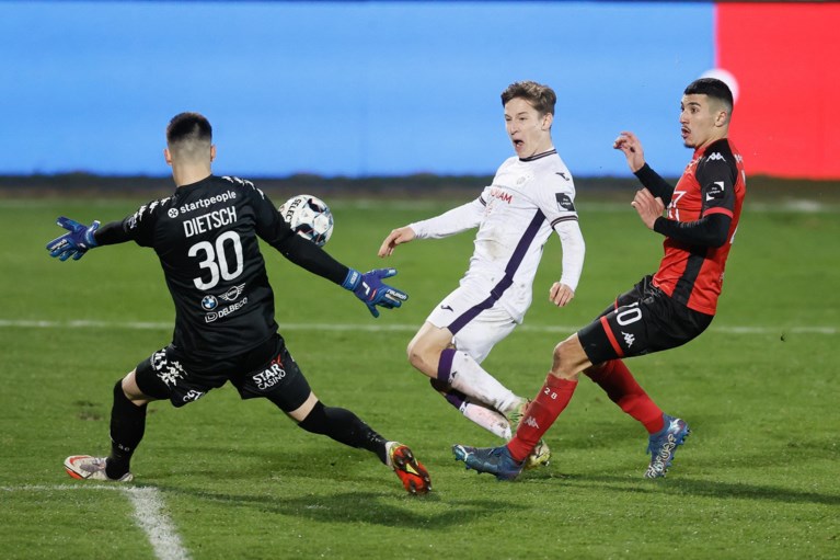 Een slap Anderlecht bibbert via strafschoppen voorbij Seraing naar kwartfinale Croky Cup