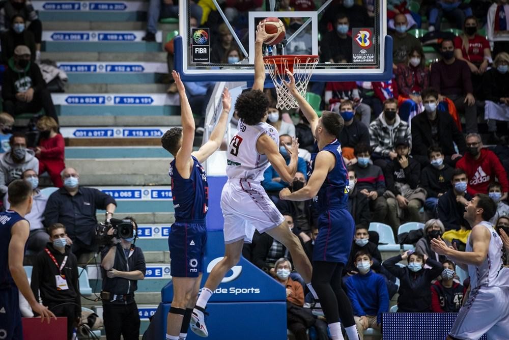 Singa Belgia Ismail Pago telah mendapatkan tempat di dunia FIBA.