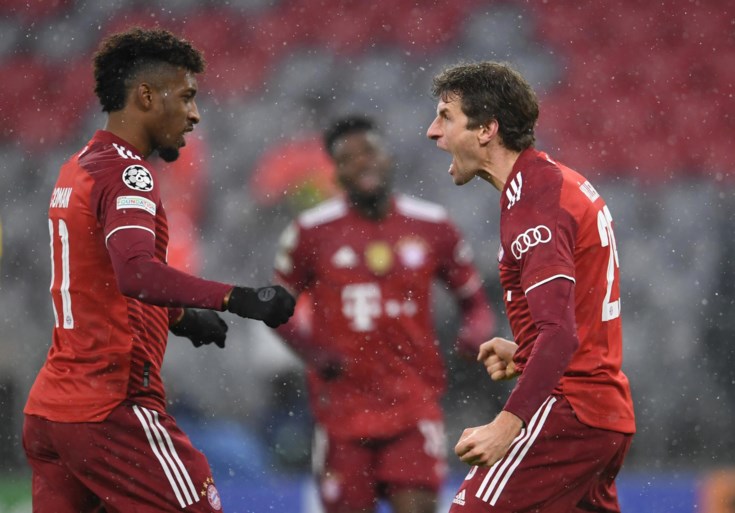 Barcelona gaat kansloos onderuit tegen Bayern München en mist voor het eerst in 21 jaar de knock-outfase