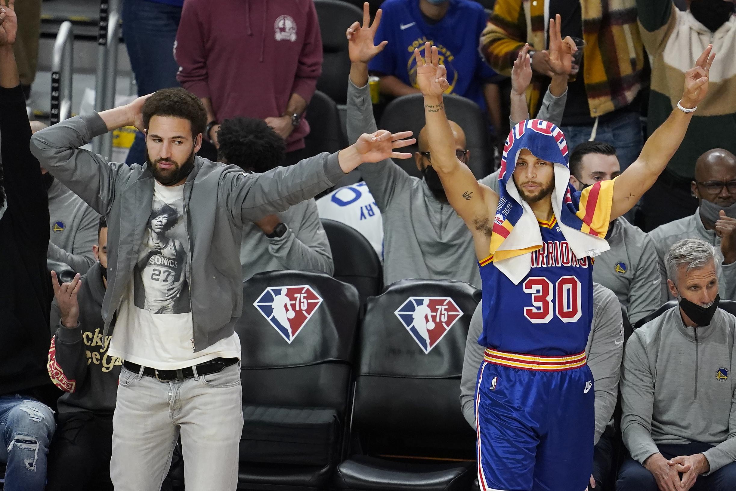 Al 2,5 jaar geen wedstrijd gespeeld en toch vreest iedereen de comeback van de ‘Splash Brother’ van NBA-ster Stephen Curry