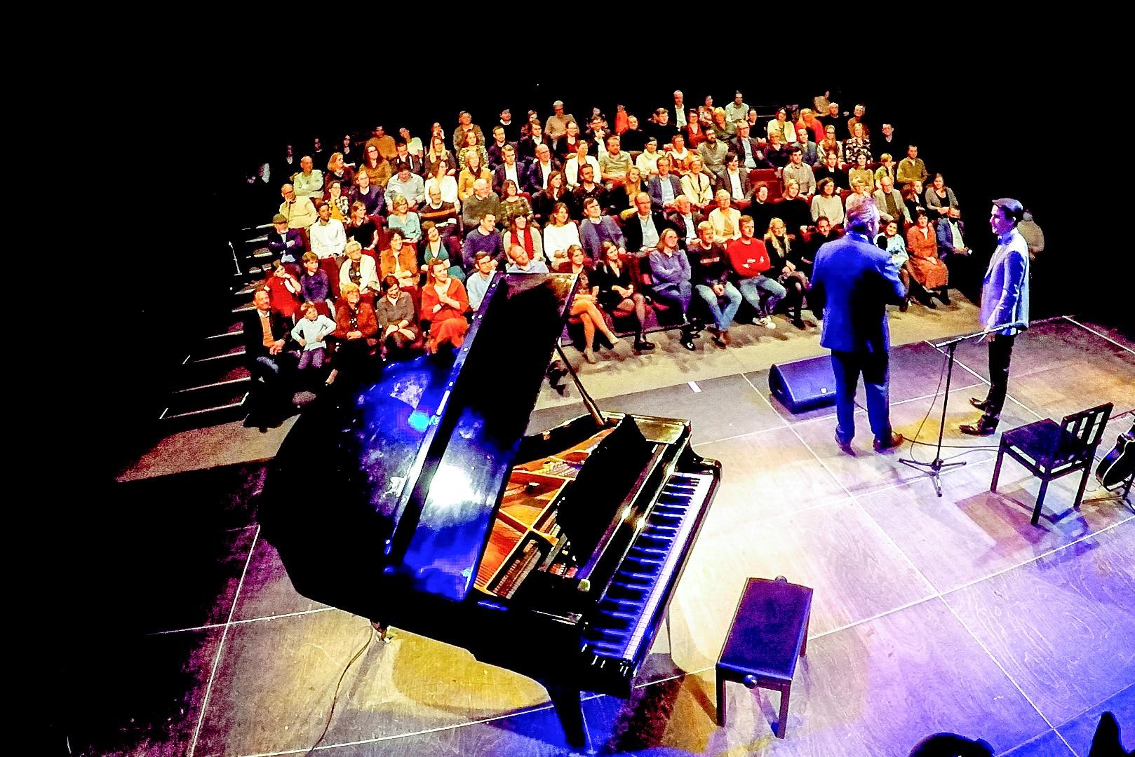 And suddenly the whole room is filled with people you saved, and their loved ones: emotional tribute to Dr. Yves Benoit in ‘How shall I say it’