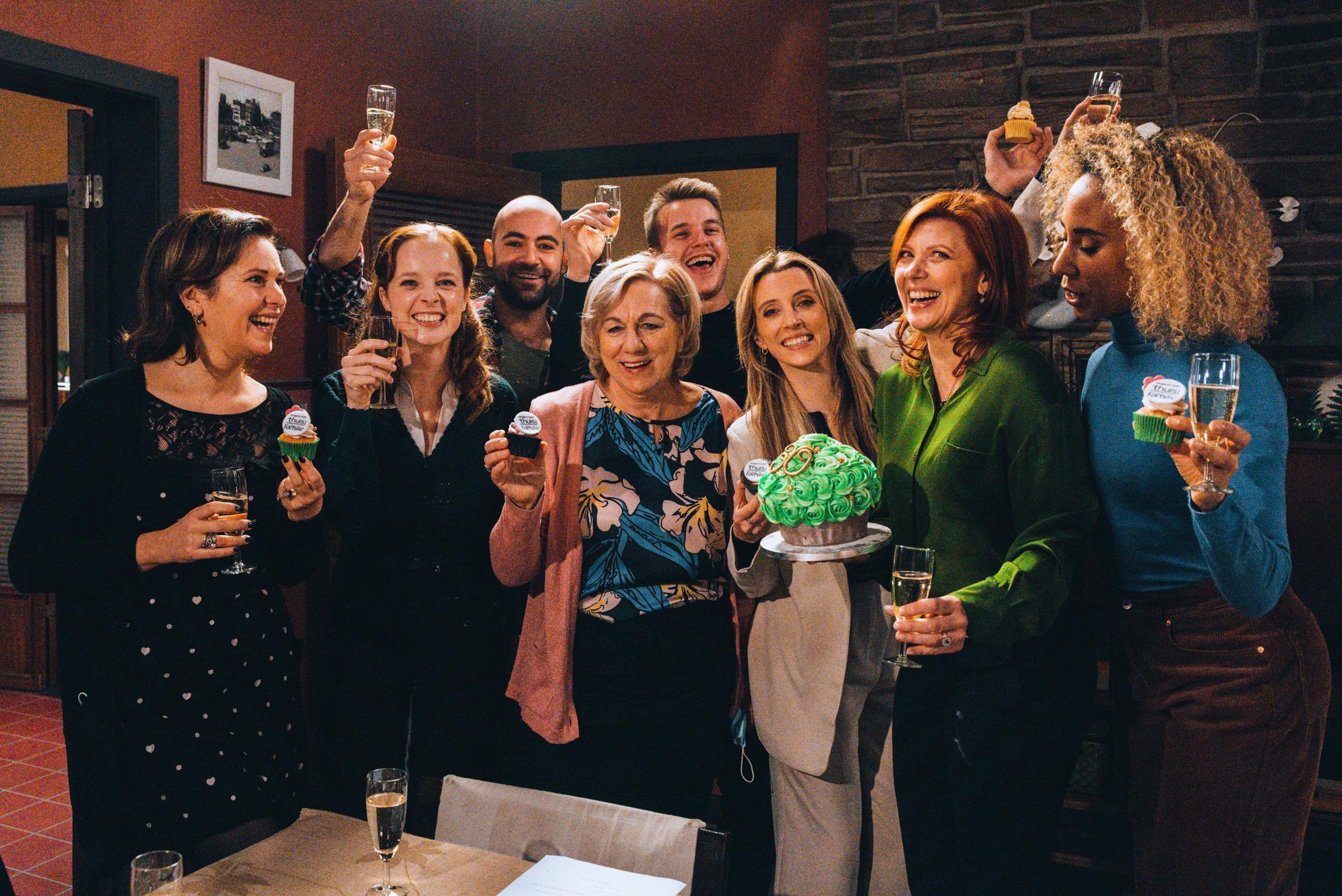 No competitors for a while: ‘Home’ actors surprise cast of ‘Family’ with wine and cupcakes