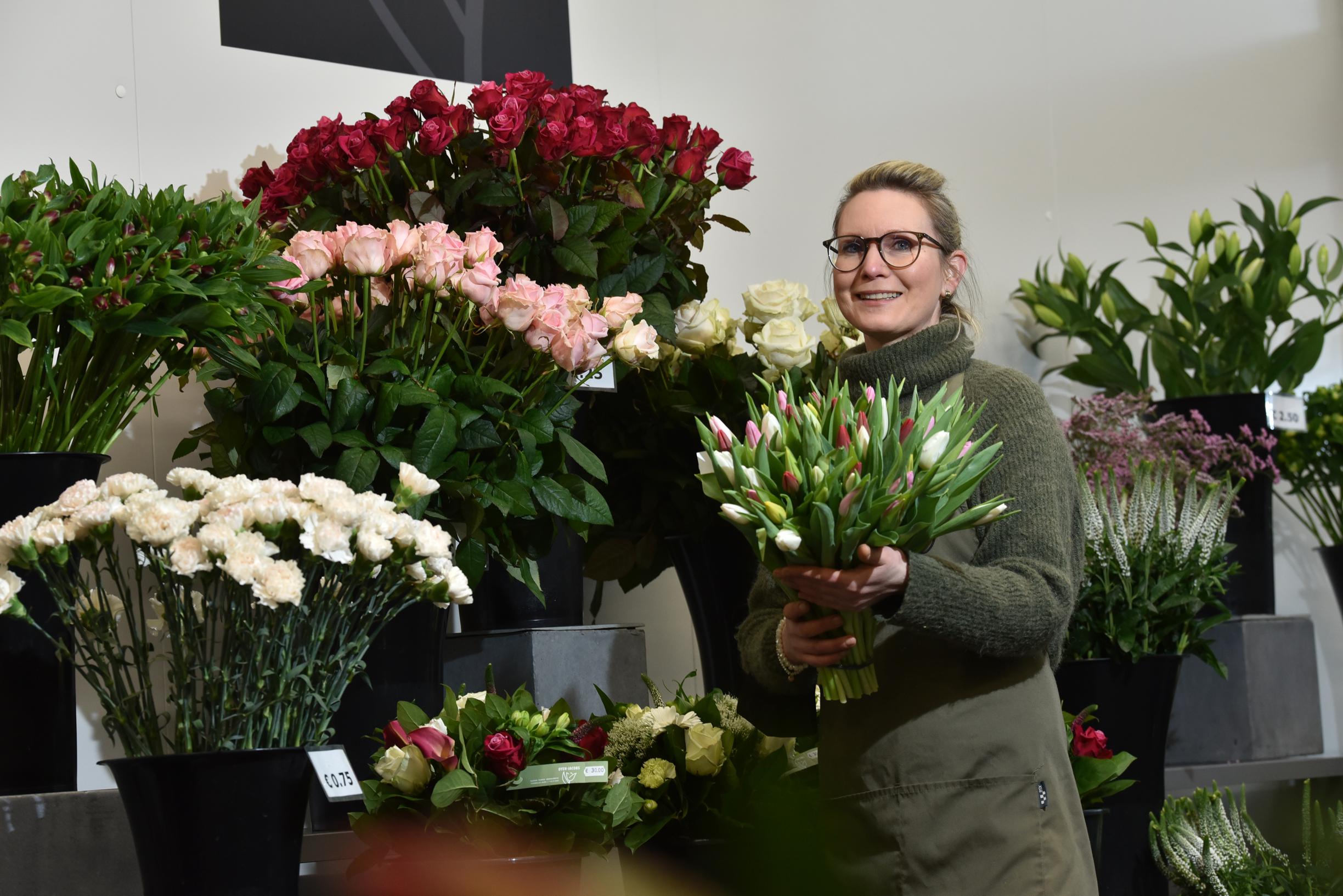 A bouquet of roses for Valentine’s Day?  Then get out your wallet (Inland)