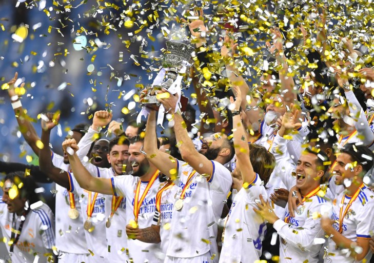 Alweer een prijs in het buitenland: Thibaut Courtois redt penalty en helpt Real Madrid mee aan Spaanse Supercup
