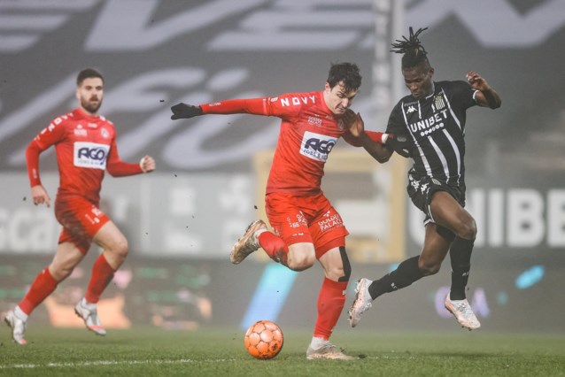 Charleroi en KV Kortrijk delen de punten en blijven op zoek naar eerste zege van 2022