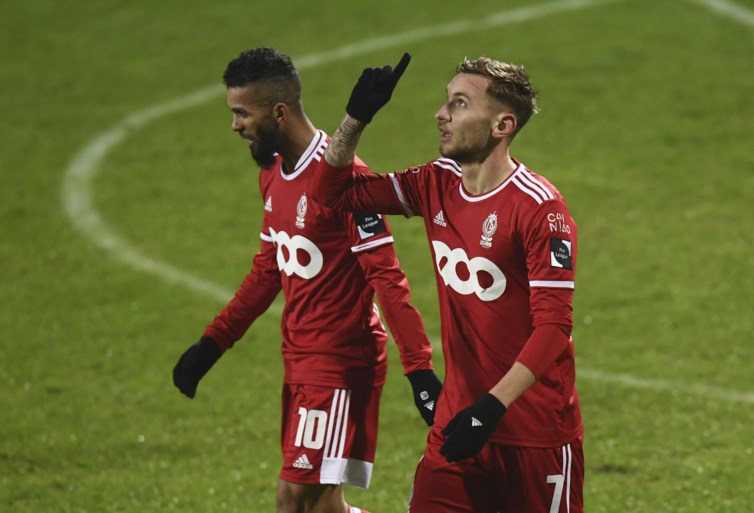 Standard boekt broodnodige zege op het veld van Eupen en doet zaakje in het klassement