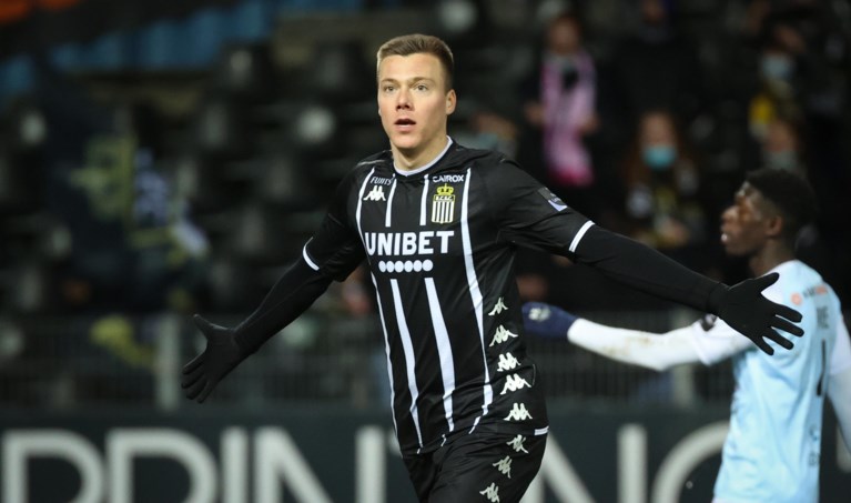 Charleroi springt (voorlopig) over Anderlecht naar vierde plek na zege tegen tienkoppig Seraing