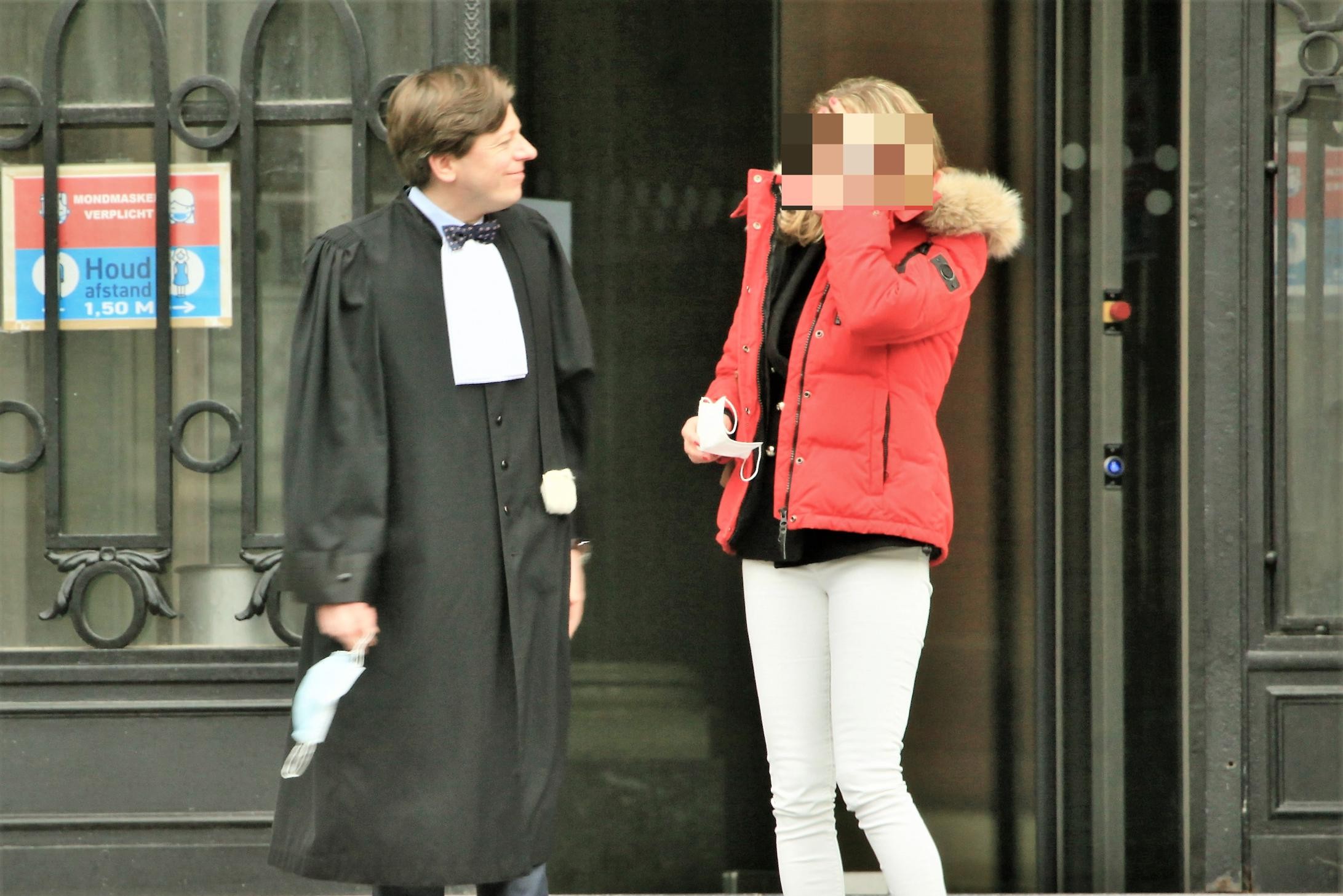 Wie loste schot dat jager vol in aangezicht raakte tijdens jachtpartij