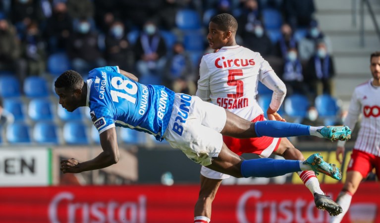Genk doet wat het moet doen en wint van onmachtig Standard dankzij Bongonda en Onuachu