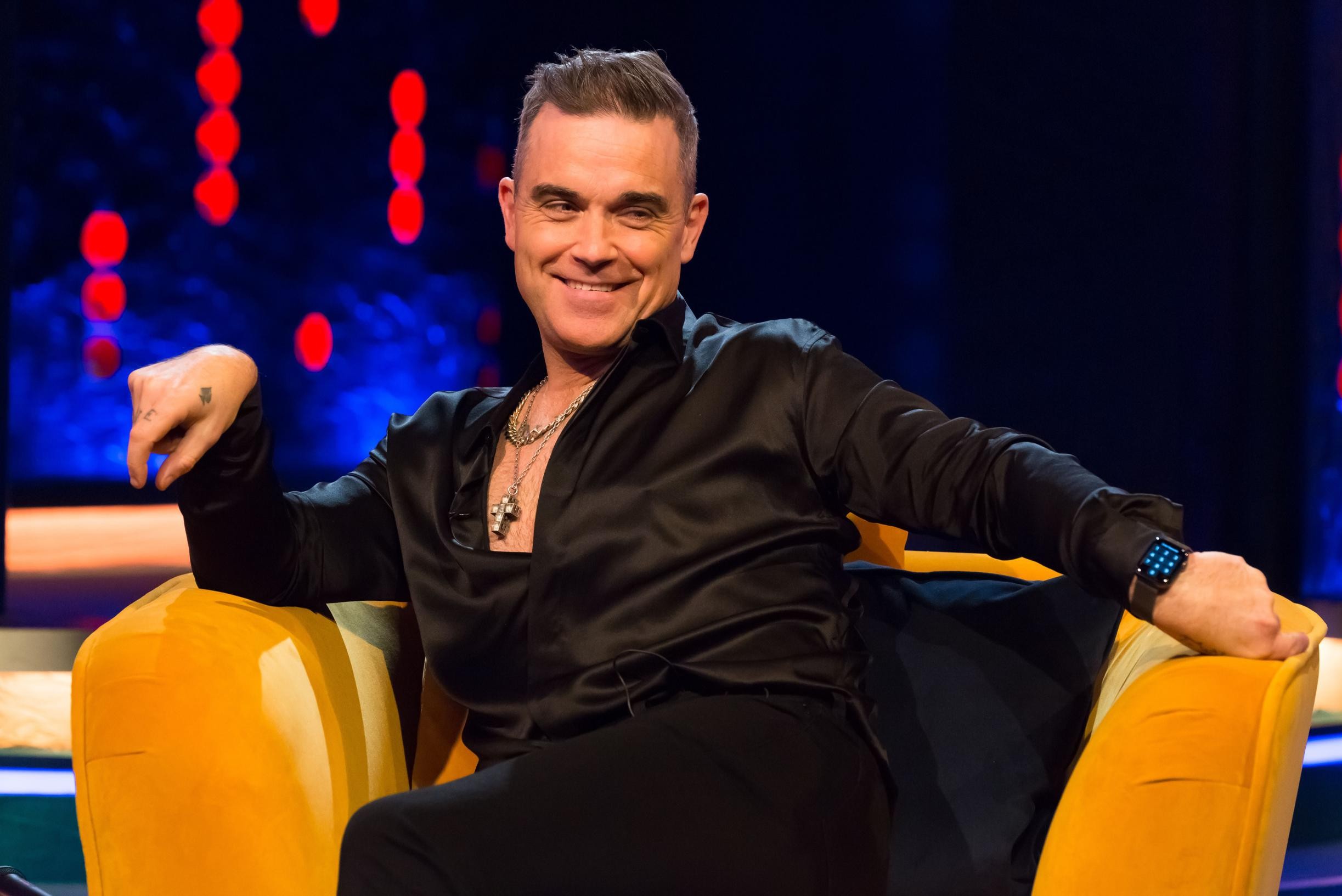 Robbie Williams tries to make a sneaky comeback, but is ‘exposed’