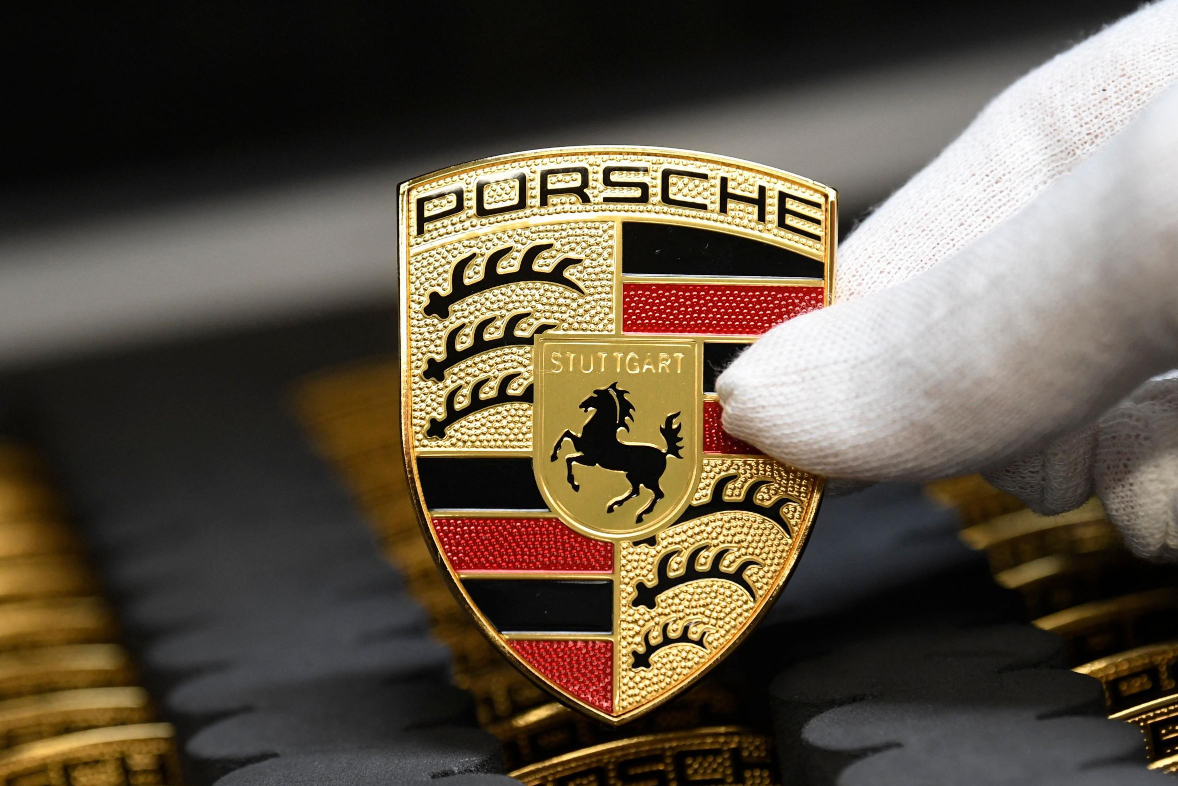 Volkswagen prepares Porsche IPO