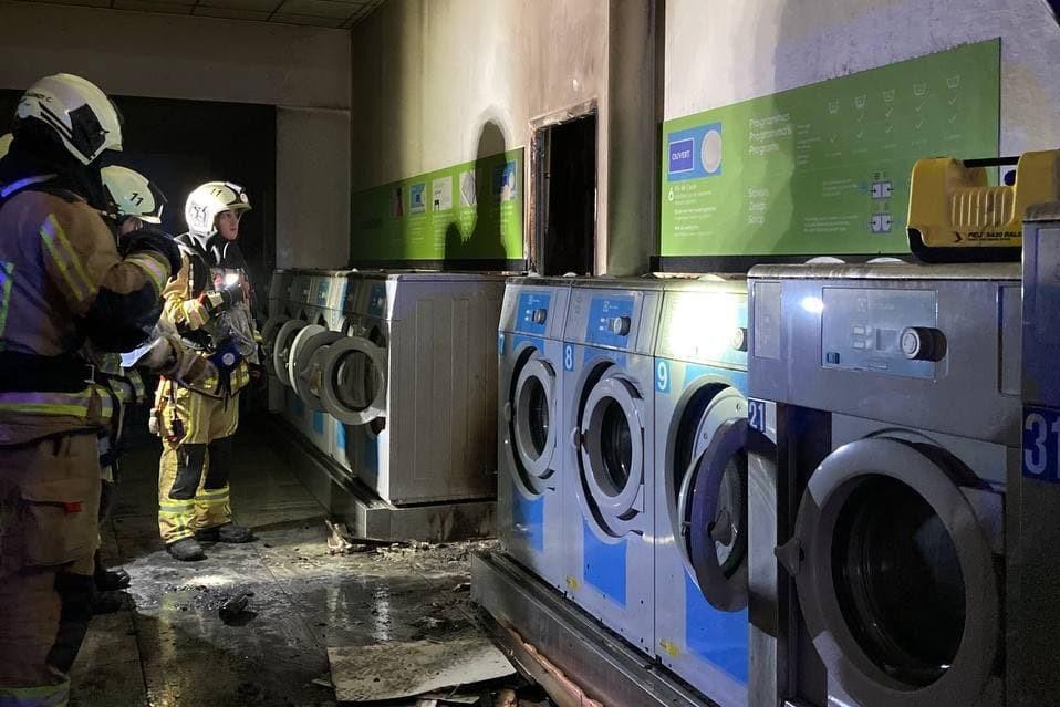 Dakloze Man Raakt Bevangen Door Rook Bij Brand In Wassalon (Ukkel ...