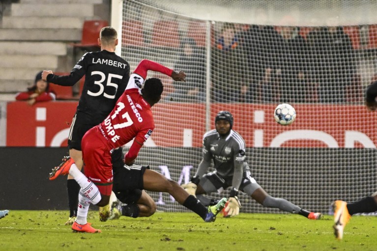 Zulte Waregem zet reuzenstap richting behoud na gouden driepunter tegen Eupen