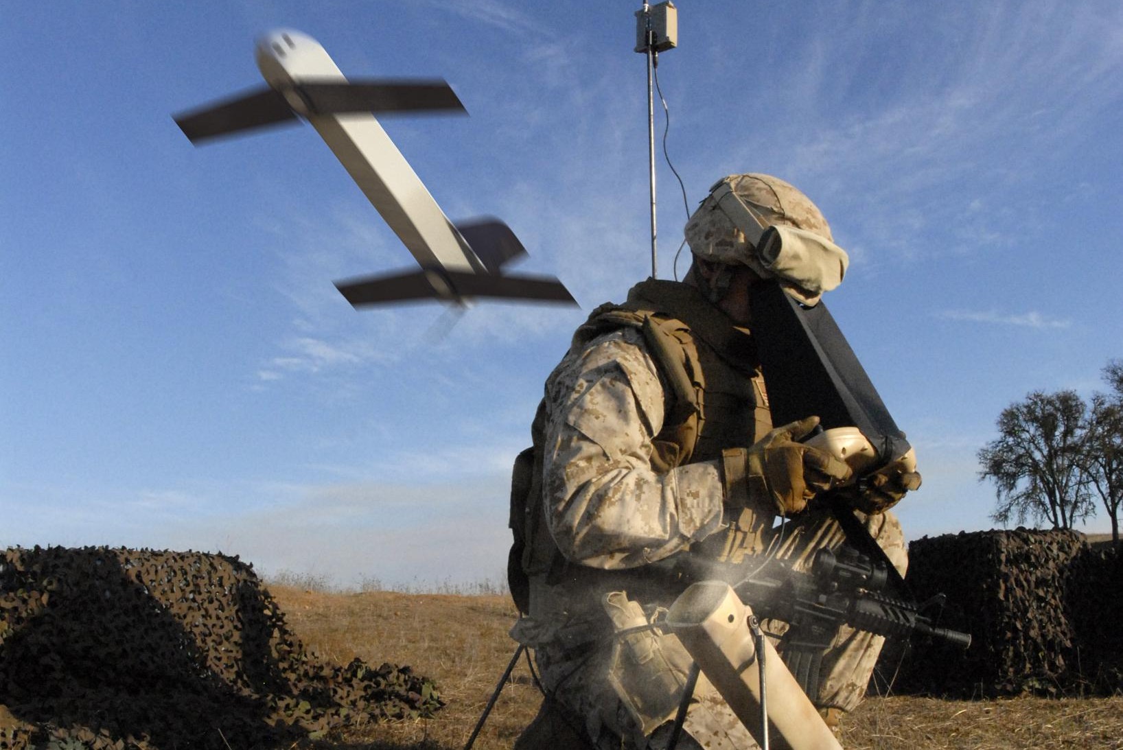 The United States is considering providing ‘comicase drones’ to Ukraine