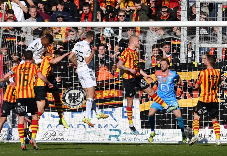 Eupen raccoglie i suoi 10 punti contro il KV Mechelen, che sbaglia un rigore