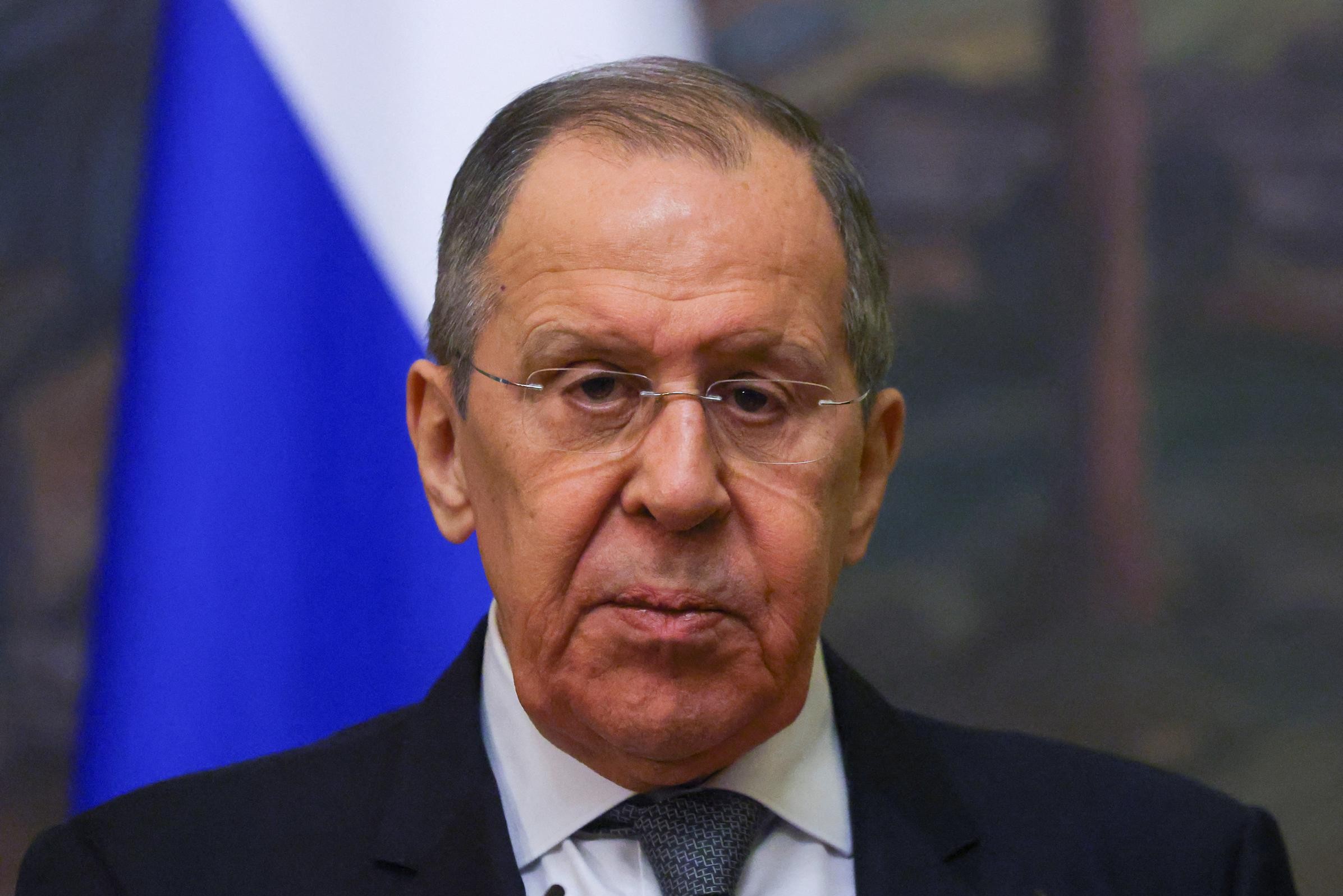 Lavrov: “Gli Stati Uniti rendono più difficili i negoziati con l’Ucraina e la cooperazione con la Cina si rafforza”