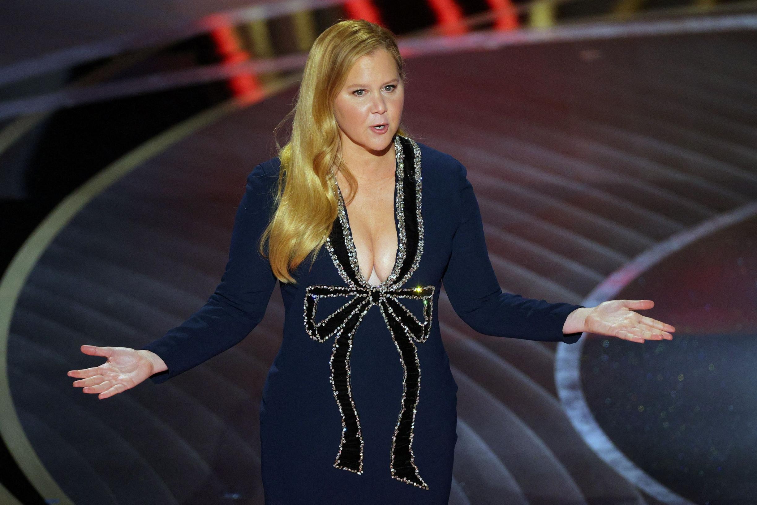 Amy Schumer Threatened With Death After Prank At Oscars Archyworldys