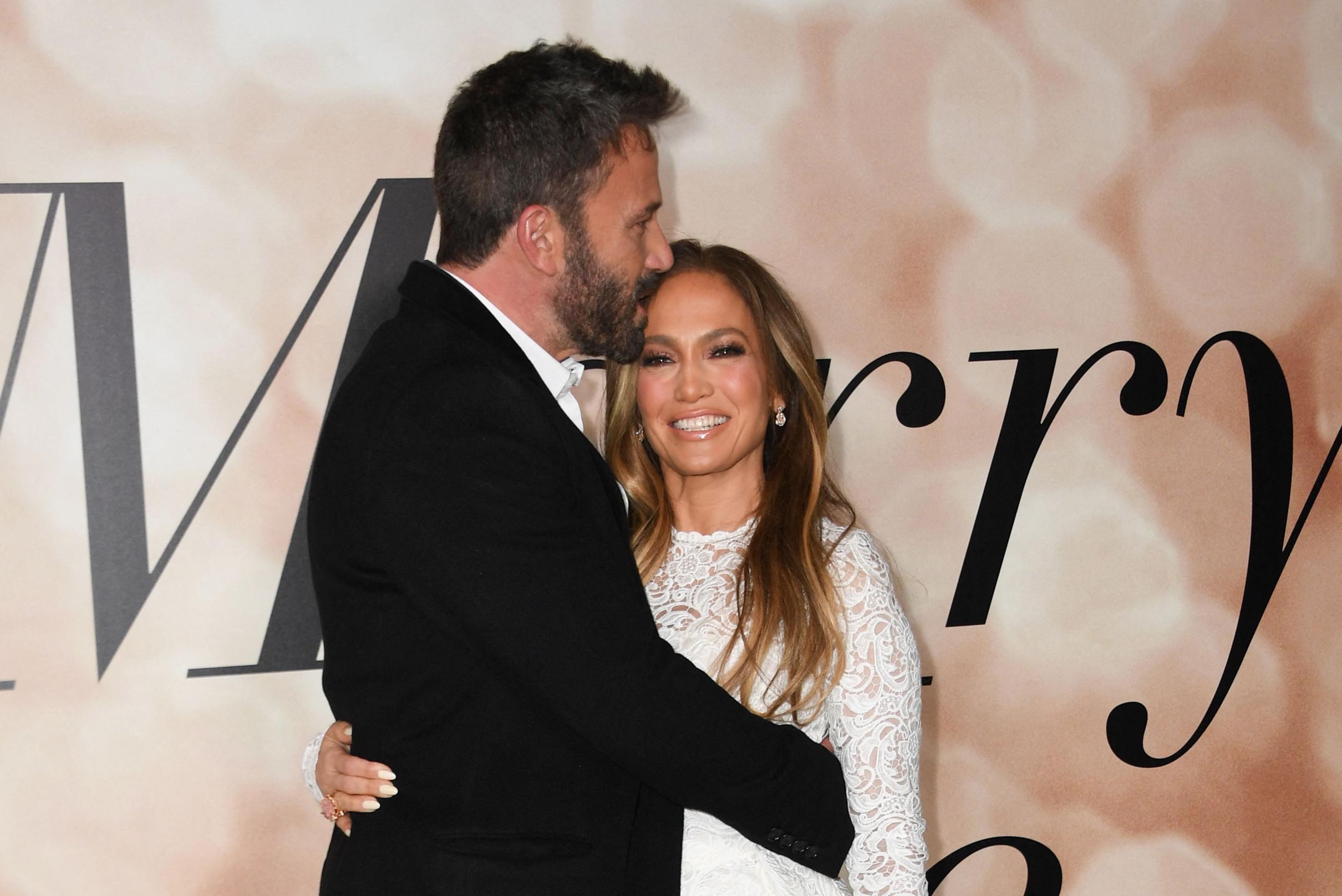 Jennifer Lopez e Ben Affleck confermano le voci: sono (di nuovo) fidanzati