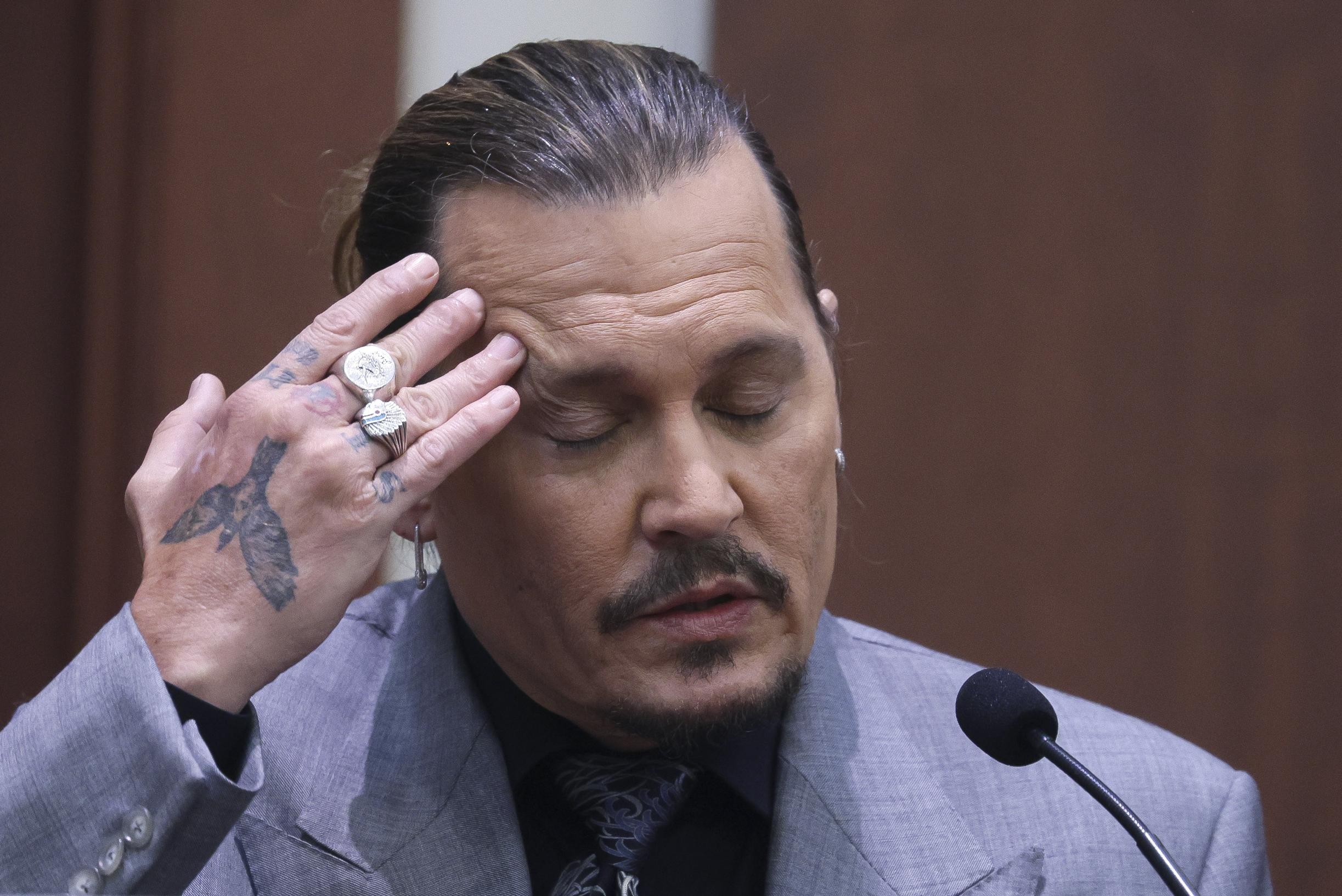 Johnny Depp Faced With Texting About Amber Heard: ‘Let’s Drown Her Before We Burn Her’