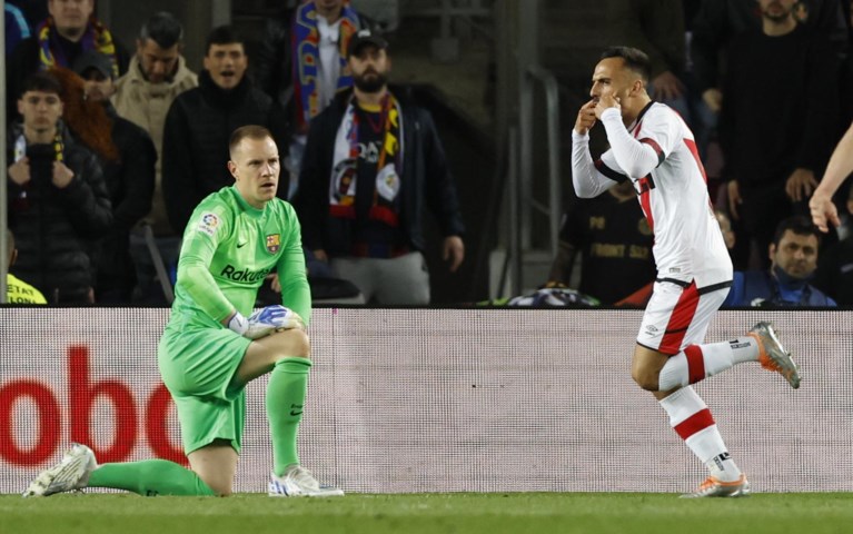FC Barcelona zakt tegen middenmoter Rayo Vallecano in eigen huis opnieuw door het ijs