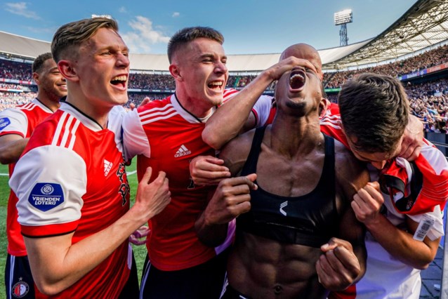 Feyenoord wint subtopper van Utrecht met Cyriel Dessers in de basis