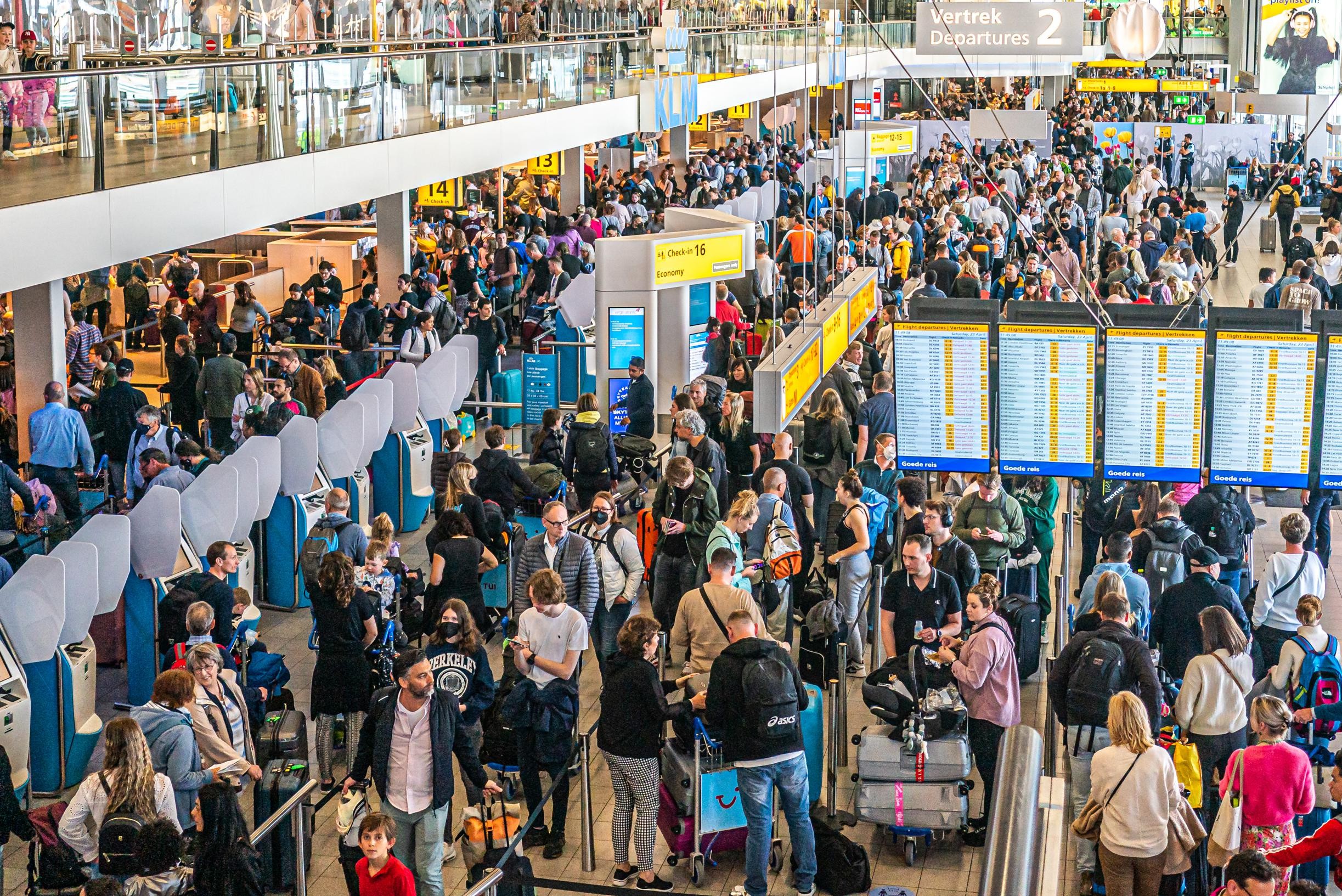 What Brussels Airport fears this summer already happened at Schiphol this weekend