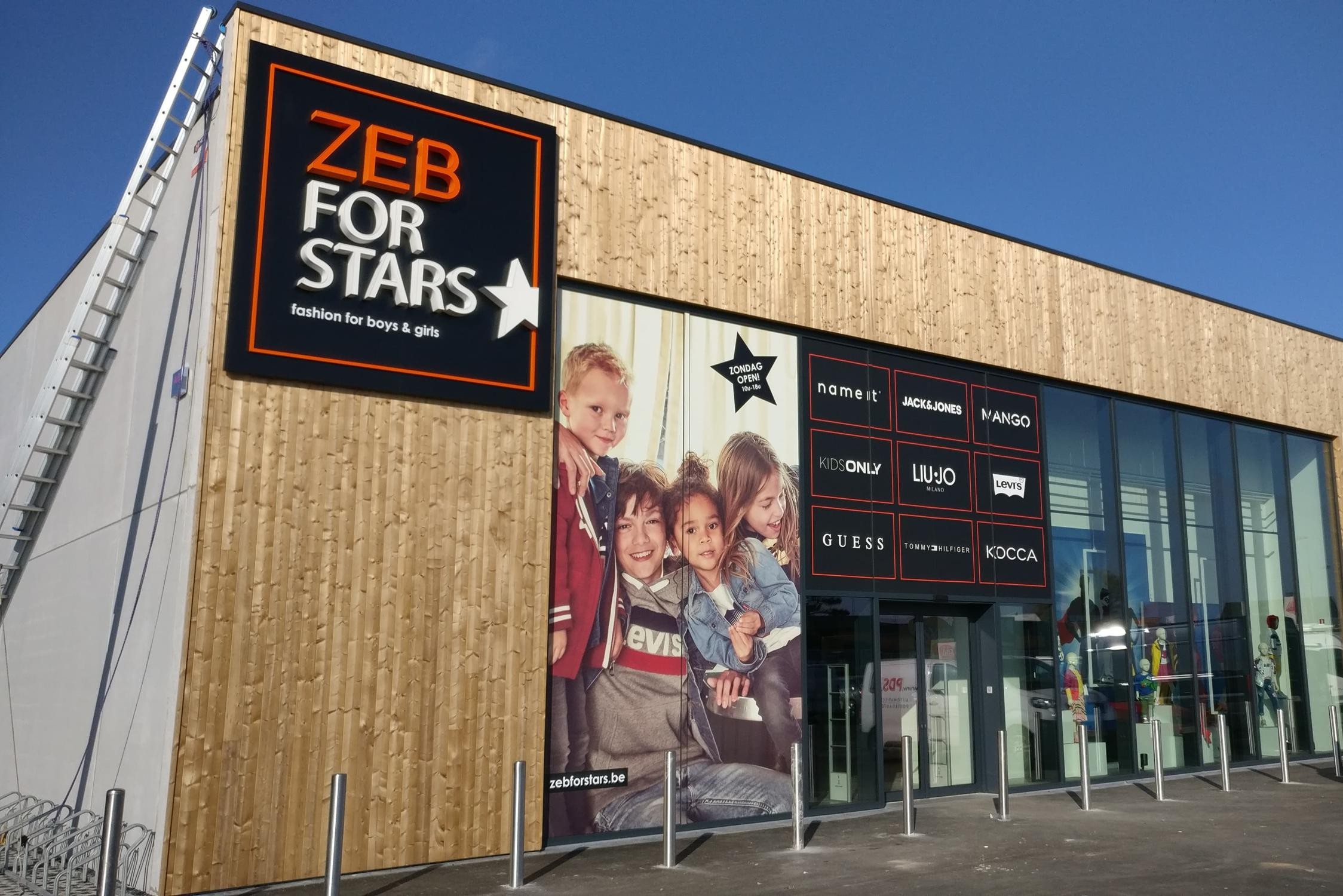 ZEB for Stars, a children’s clothing store, is closing down