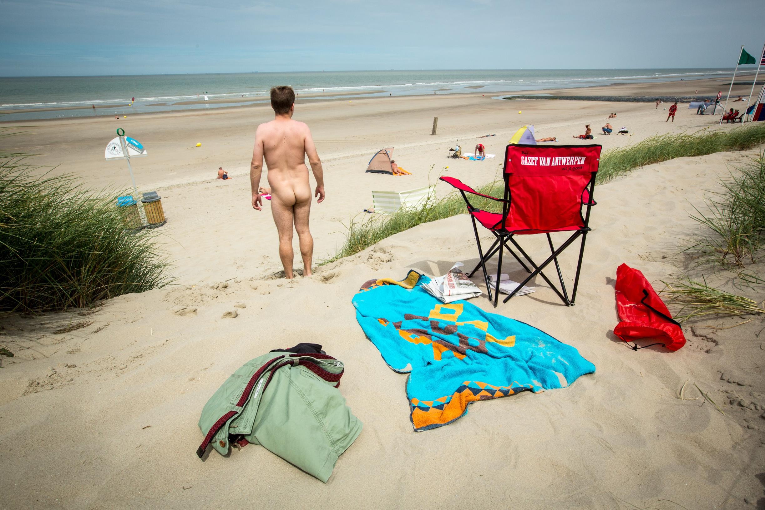 Orale seks in duinen nabij naaktstrand levert celstraf en boete op: “Ik ga  het nooit meer doen” | Het Nieuwsblad Mobile