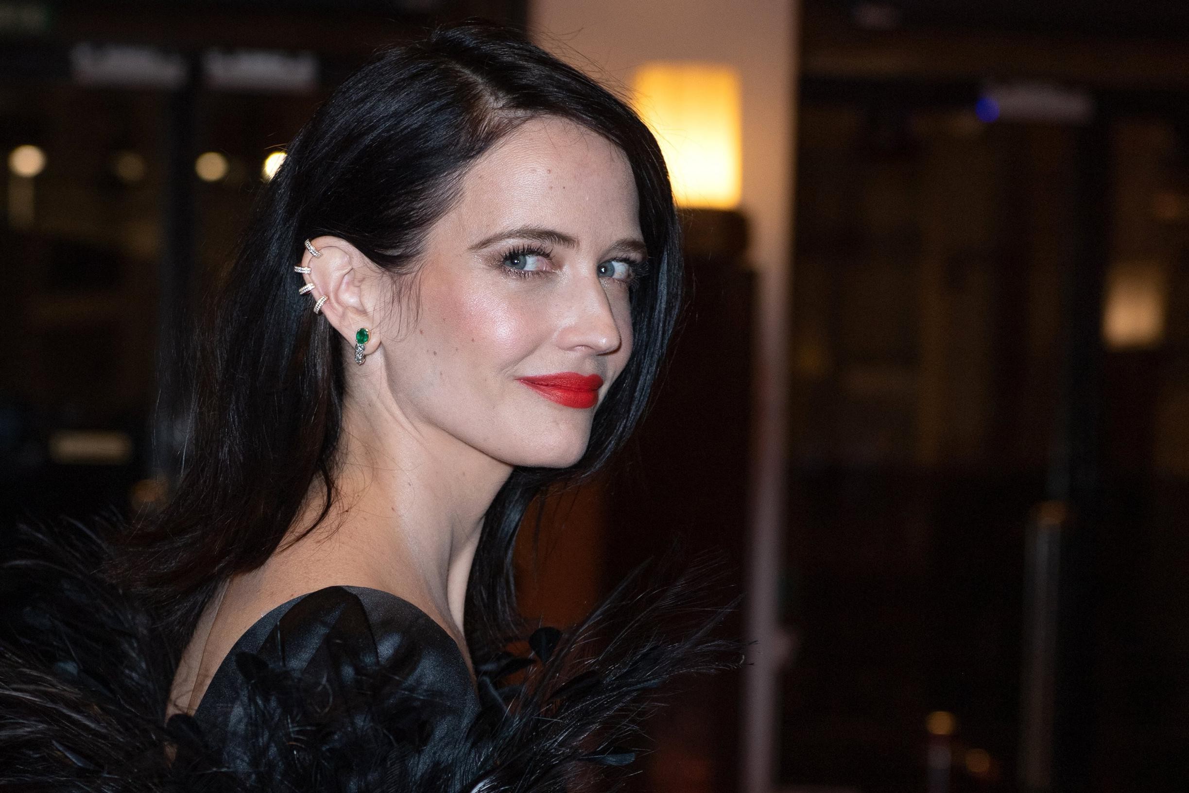 Actress Eva Green expresses support for Johnny Depp: "He will come out