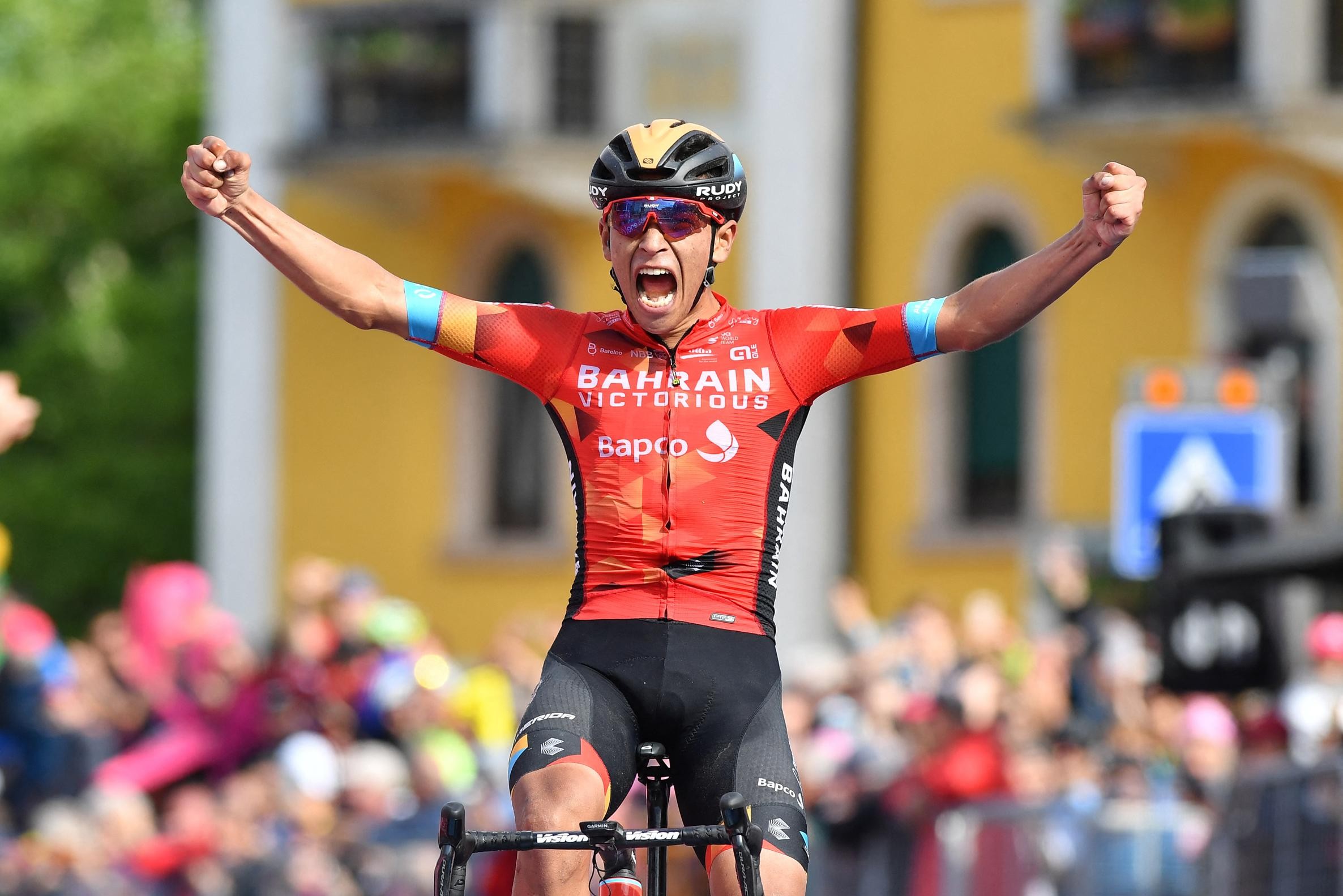 UITSLAG GIRO RIT 17. Nederlandse droom barst uit elkaar Leemreize en