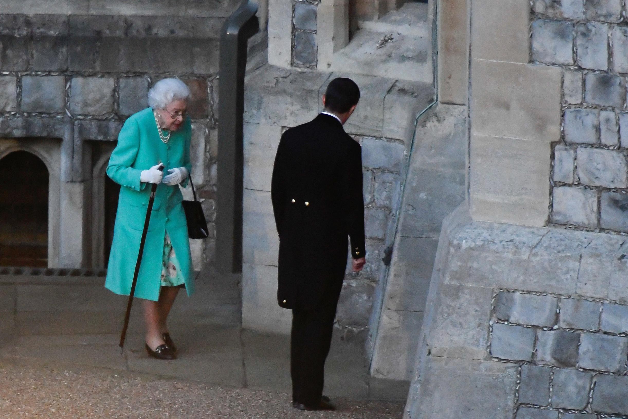 Queen Elizabeth has to cancel the anniversary celebration: “She must be so exhausted that she really can’t handle it anymore”