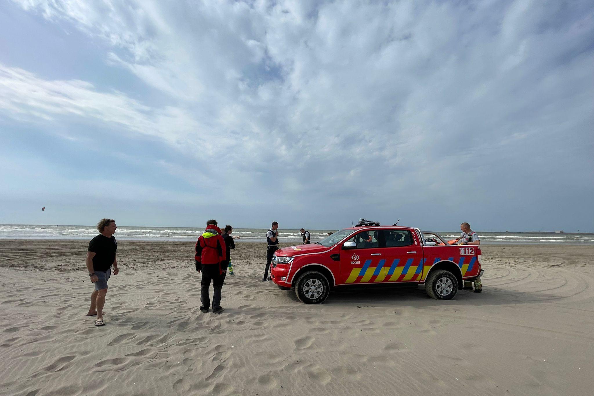 Twee zwemmers overleden tussen Zeebrugge en Blankenberge: “Nu in de zee gaan zonder redders is je doodsvonnis tekenen”