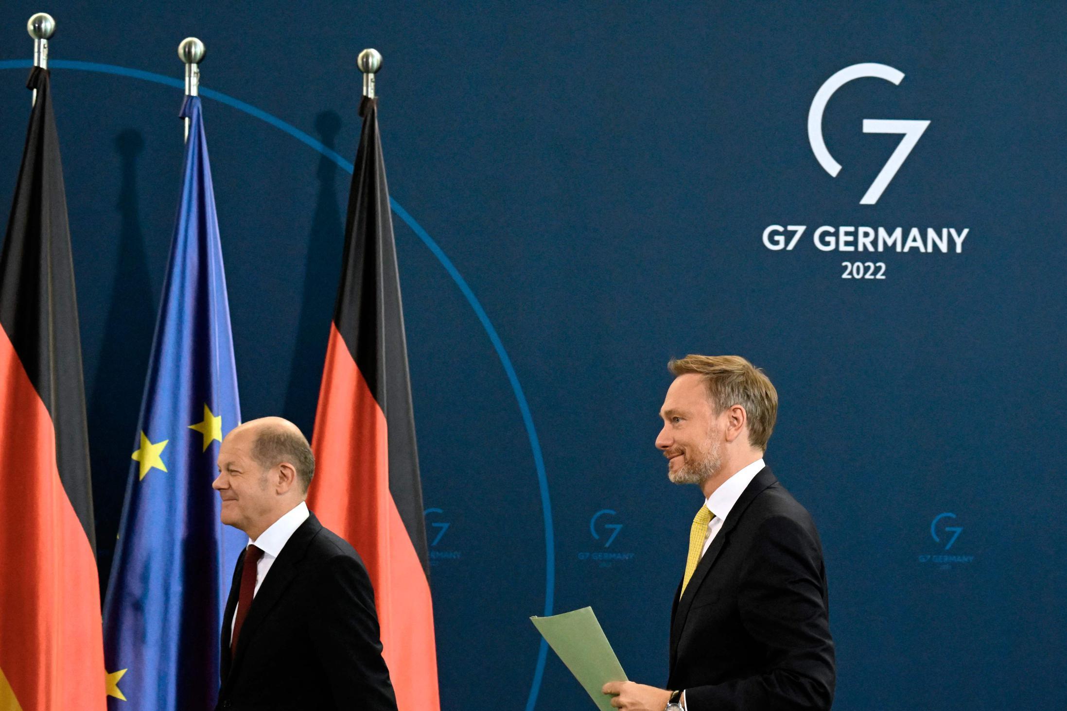 Confidential police documents about security from previous G7 summit in Germany leaked