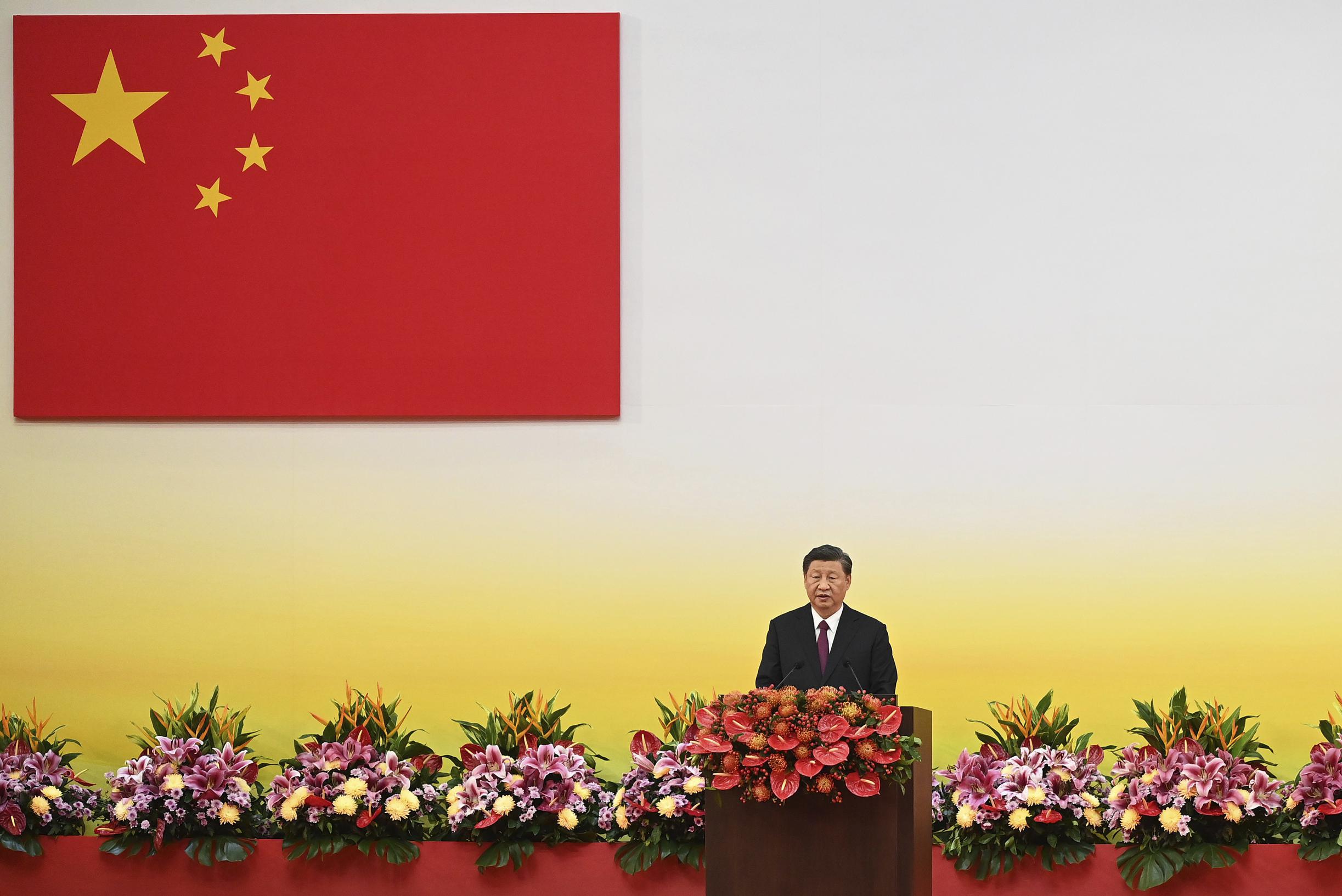Xi Jinping ritiene che “non ci sia motivo di cambiare il principio ‘un Paese, due sistemi’”.