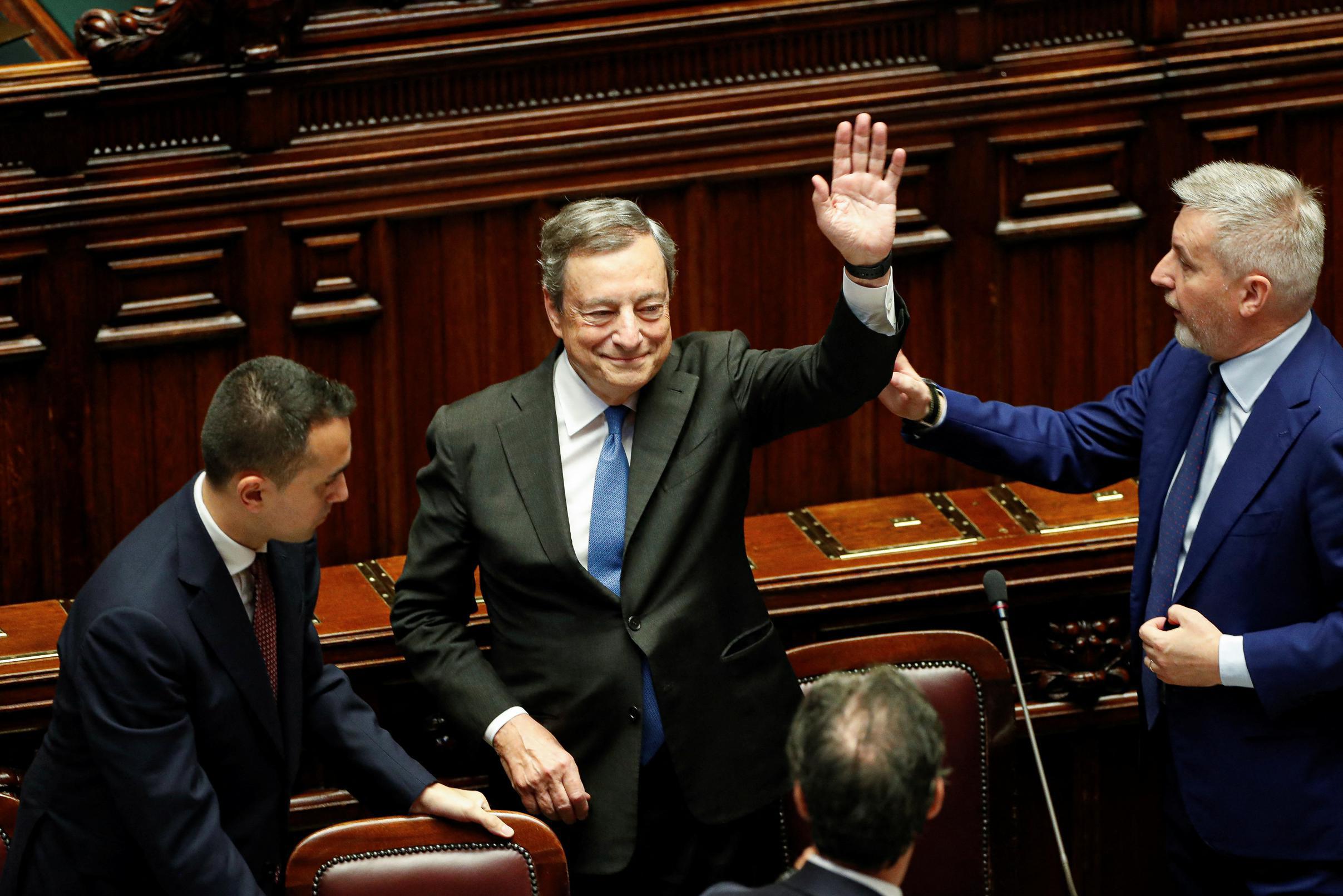 Il presidente del Consiglio Draghi si è ora dimesso
