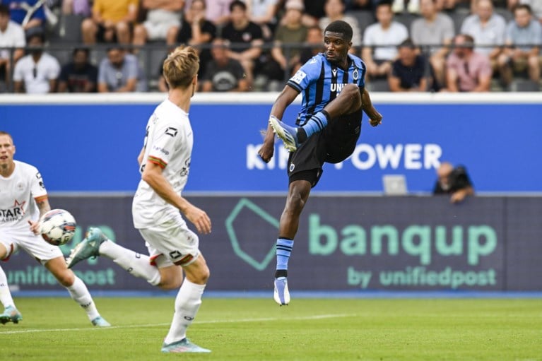 Carl Hoefkens slaakt zucht van opluchting: Club Brugge wint ondanks penaltymissers van Vanaken verdiend op het veld van OH Leuven