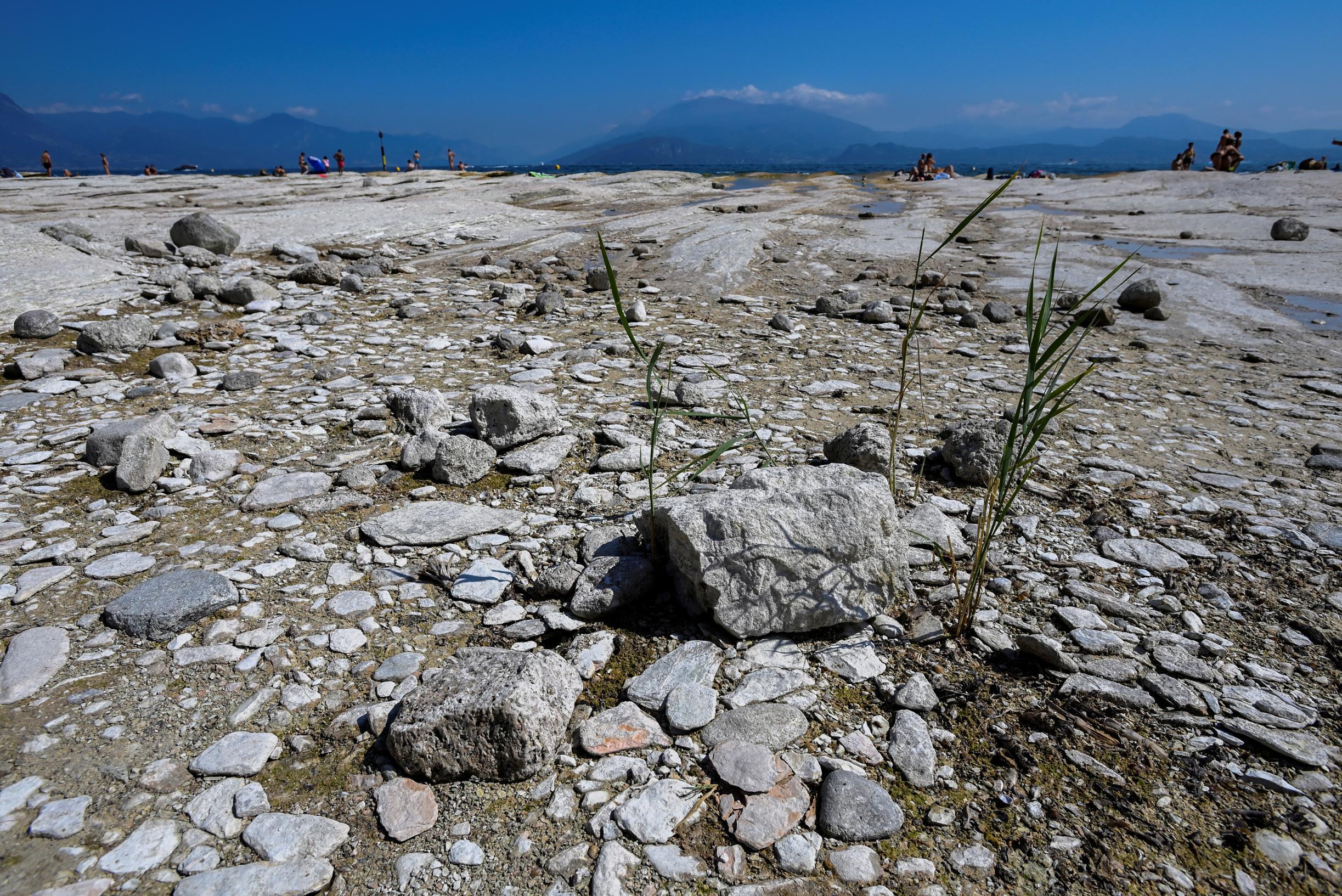Озеро Гарда в Италии страдает от сильнейшей за 15 лет засухи