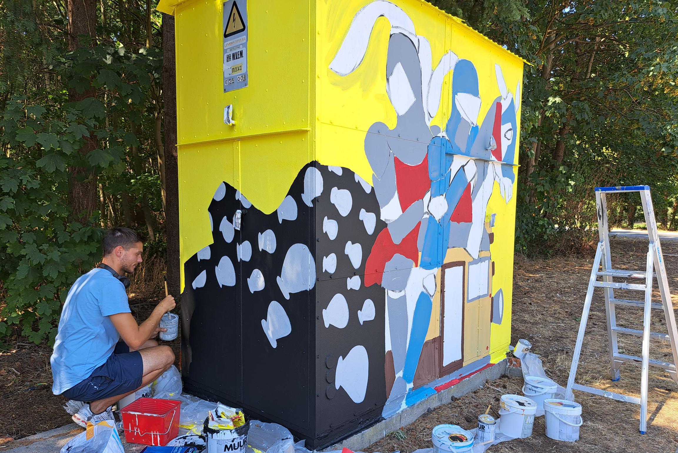 Brugs kunstenaar Wietse Hindryckx tovert elektriciteitscabine om tot