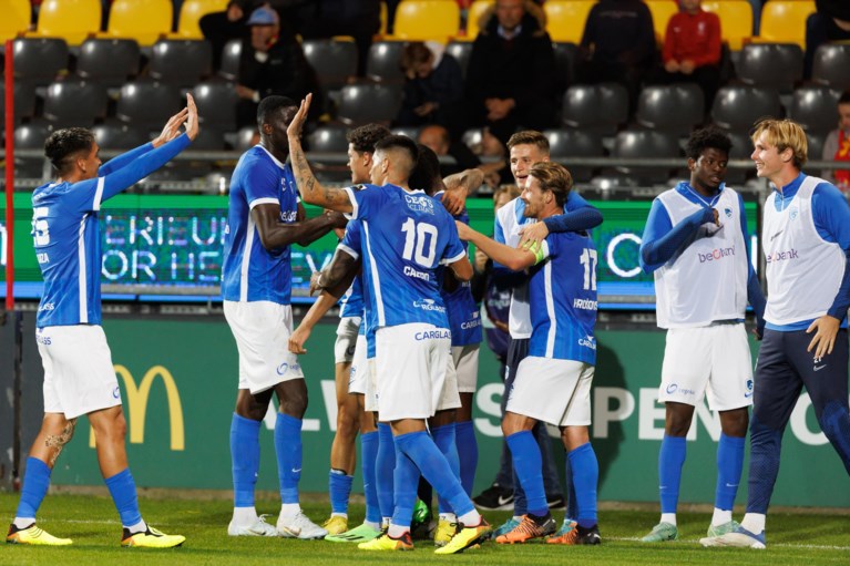 Racing Genk wint op het nippertje bij KV Oostende en legt druk bij leider Antwerp