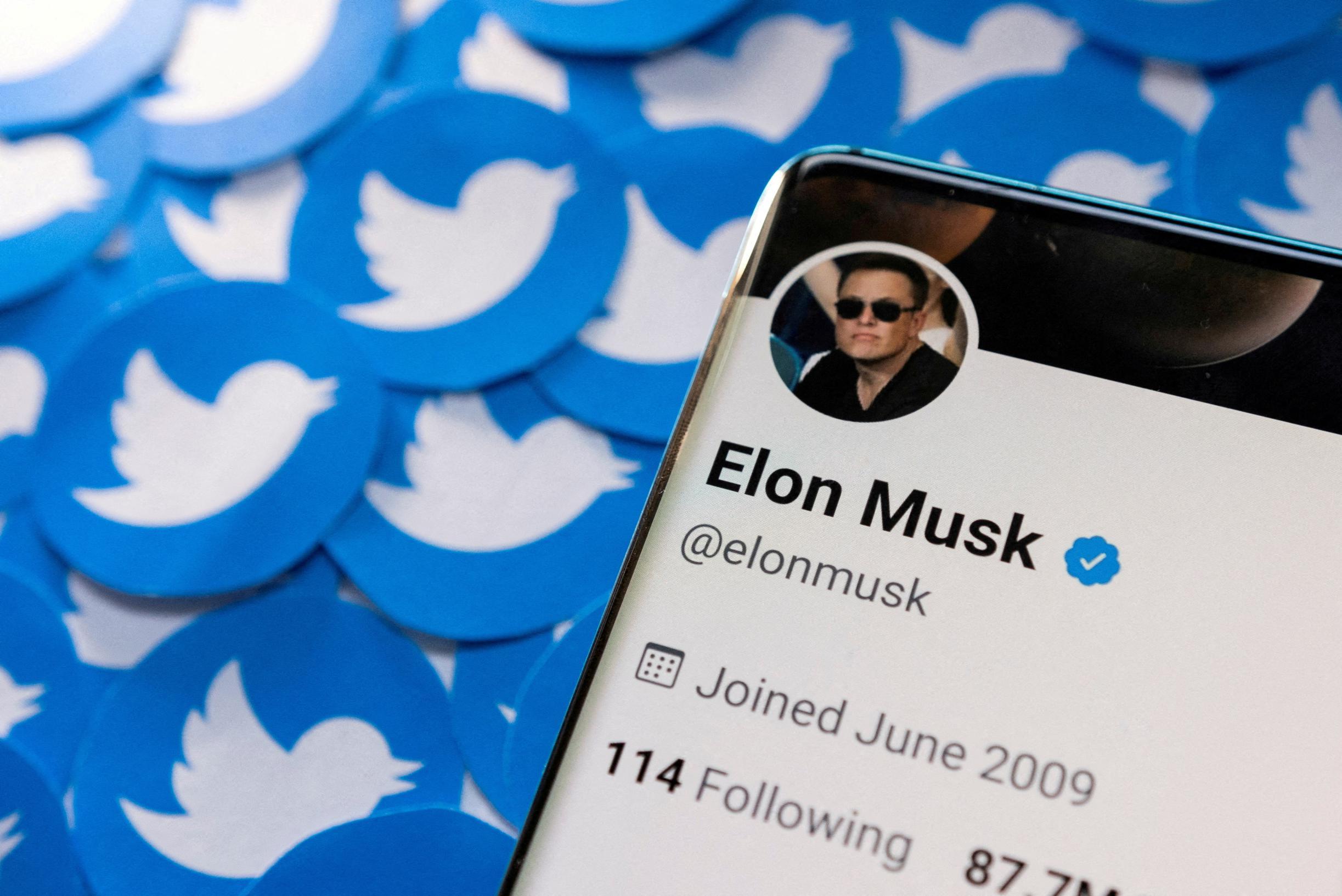 Musk still wants to take over Twitter for  billion