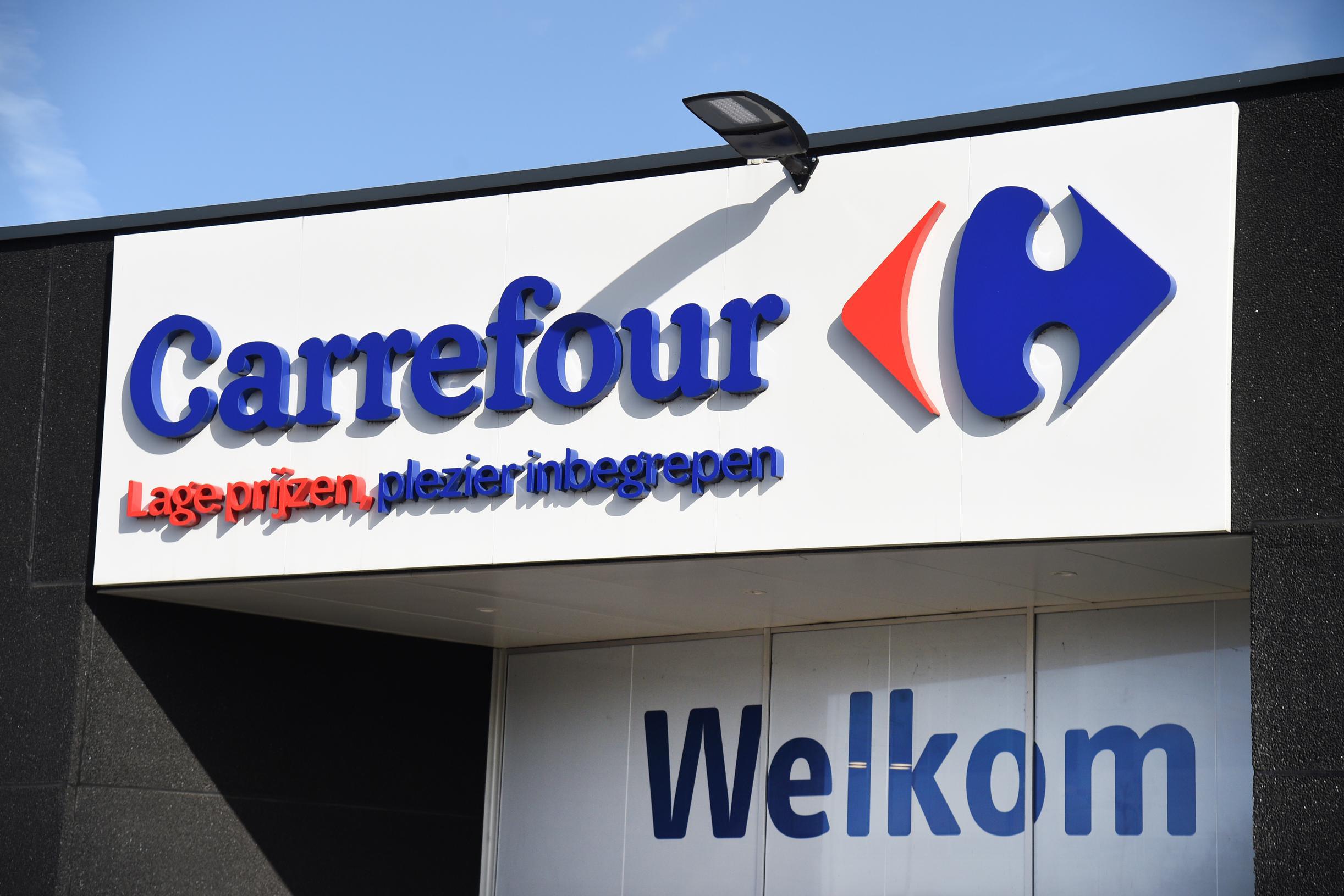 Dief probeert choco en epileertoestellen te stelen bij Carrefour: 8 maanden cel