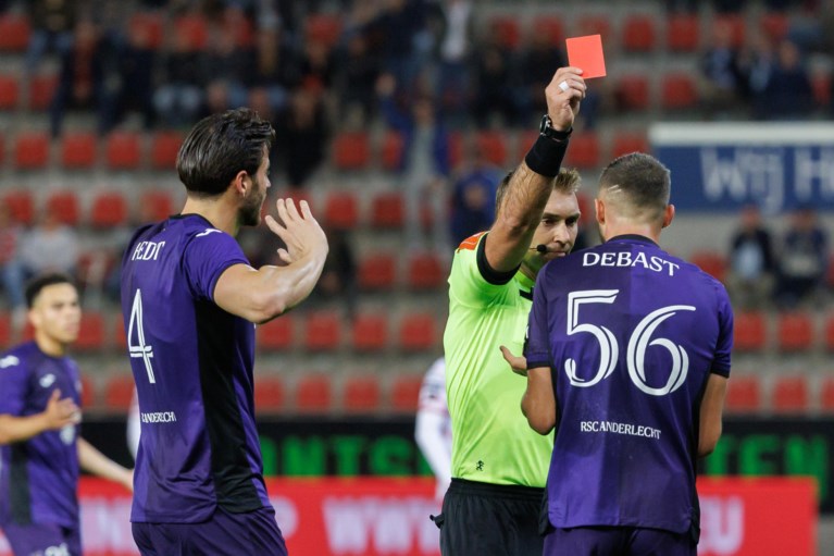 Anderlecht ancora in crisi: Violet e White ora perdono anche contro Red Lantern Zsolt Wargem 