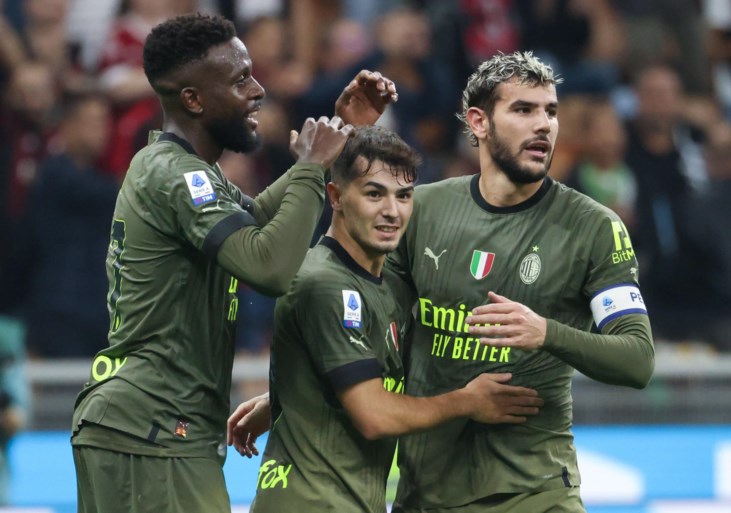 Divock Origi scoort en laat scoren bij basisdebuut voor AC Milan, concurrent van De Ketelaere maakt indruk met twee goals