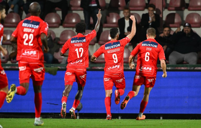Bilal Messaoudi gives KV Kortrijk a point against Cercle Brugge with a great goal
