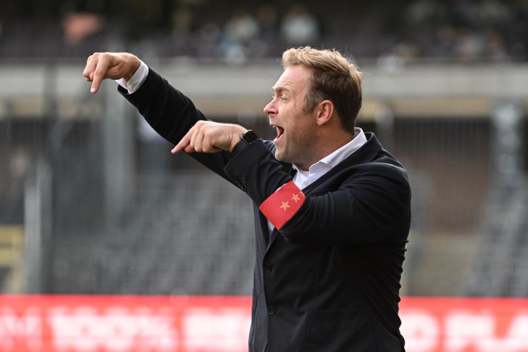 Anderlecht have first win under Robin Veldman, but fumbling in the back made it exciting against Eupen
